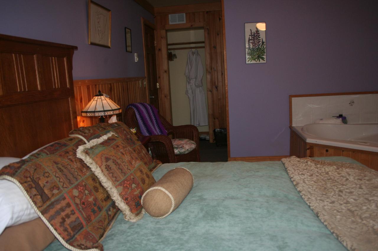 Poplar Creek Guesthouse Grand Marais Ngoại thất bức ảnh