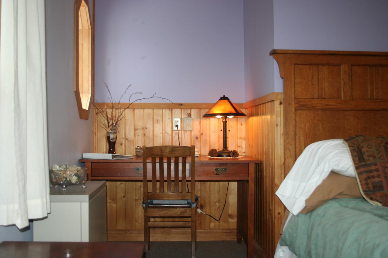 Poplar Creek Guesthouse Grand Marais Ngoại thất bức ảnh