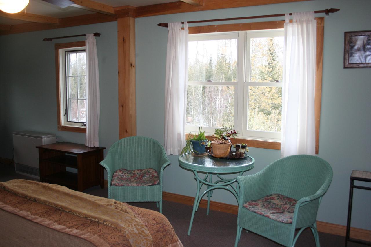 Poplar Creek Guesthouse Grand Marais Ngoại thất bức ảnh